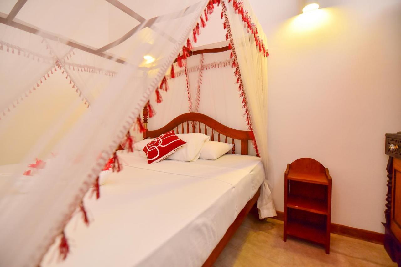 Romaya Villas - Habaraduwa Unawatuna Room photo